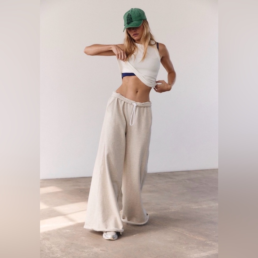 FP Movement For The Win 
Wide Leg Sweatpants NWOT XL